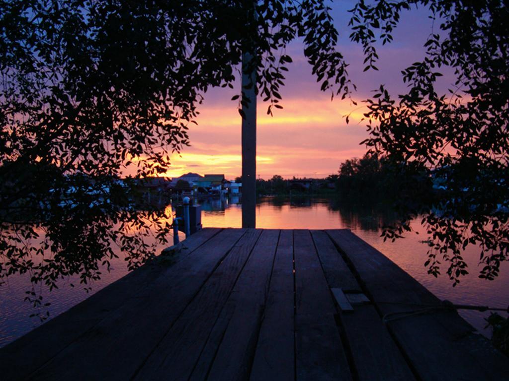 Baan Siriporn Resort Samut Songkhram Buitenkant foto