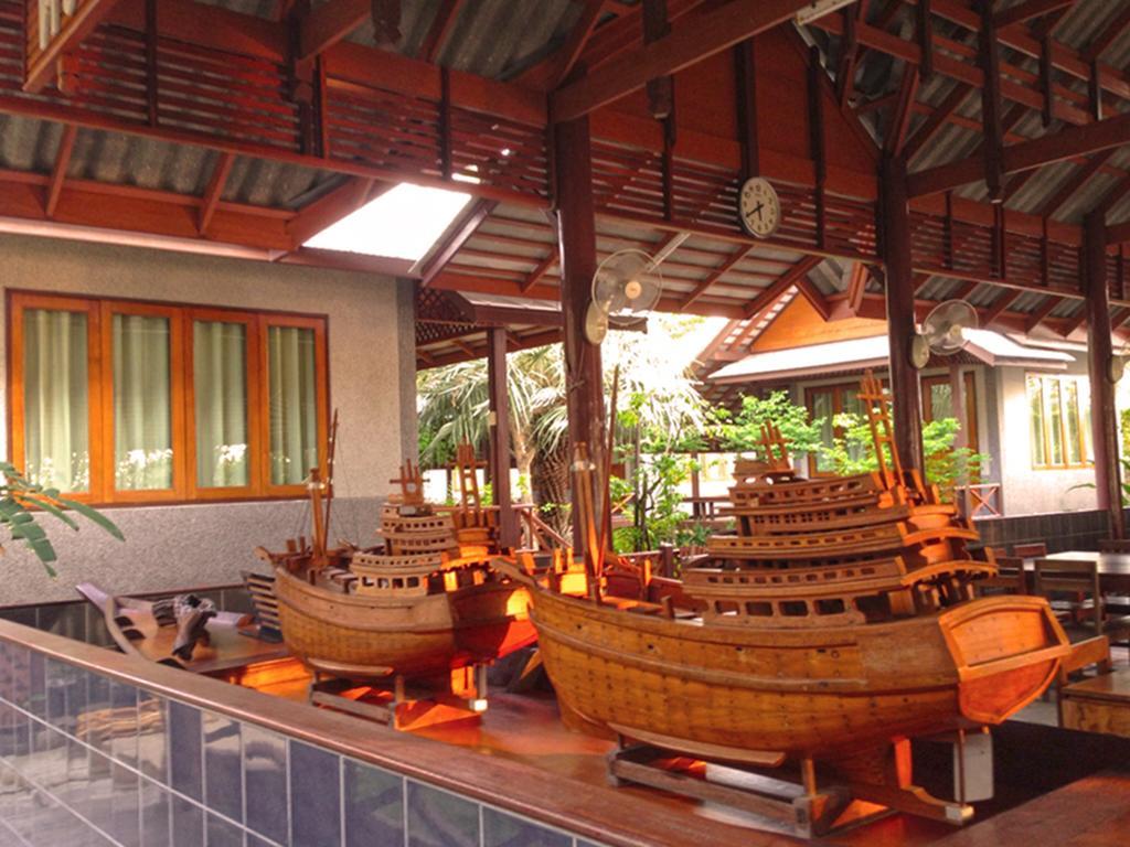 Baan Siriporn Resort Samut Songkhram Buitenkant foto