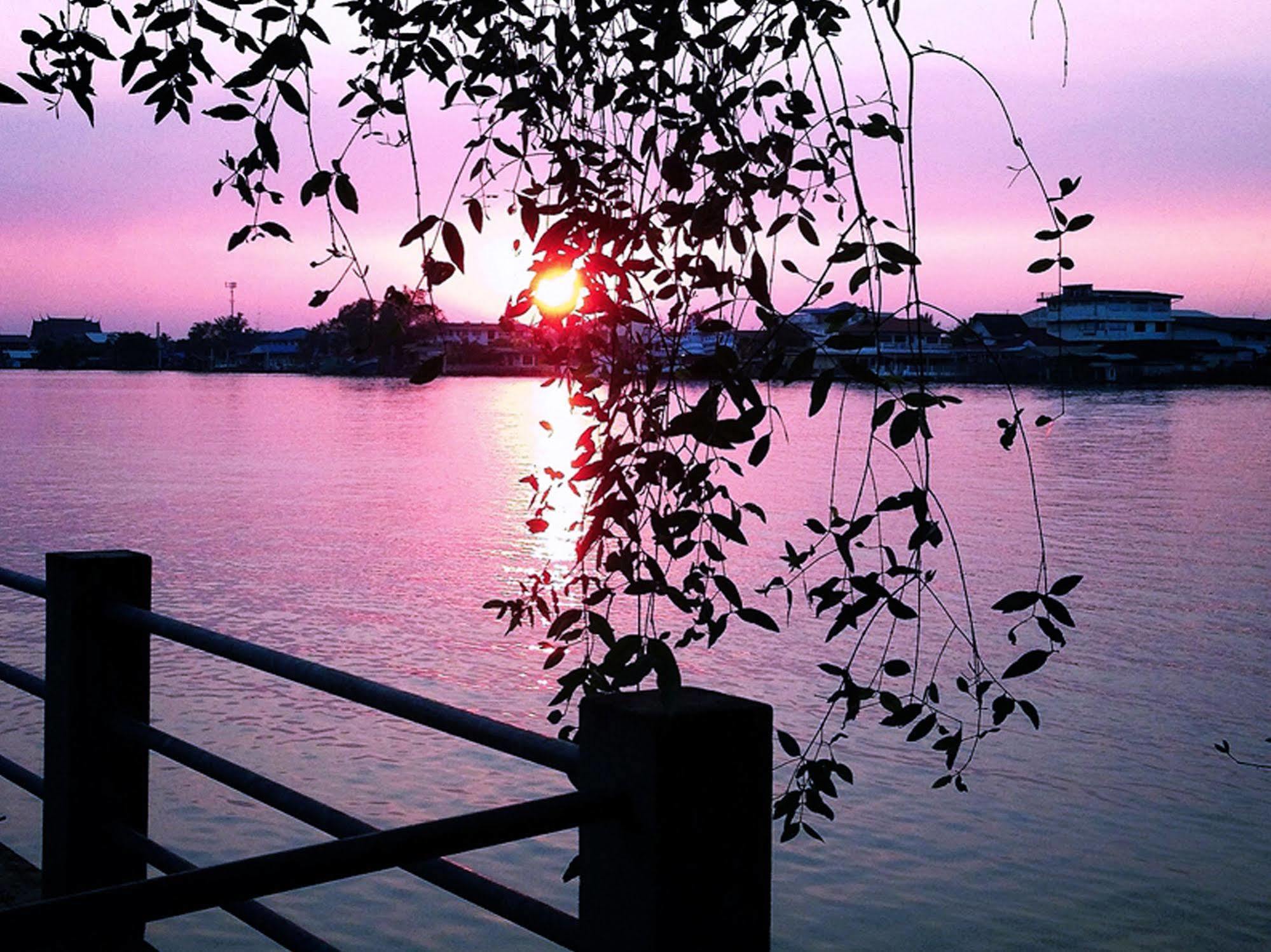 Baan Siriporn Resort Samut Songkhram Buitenkant foto